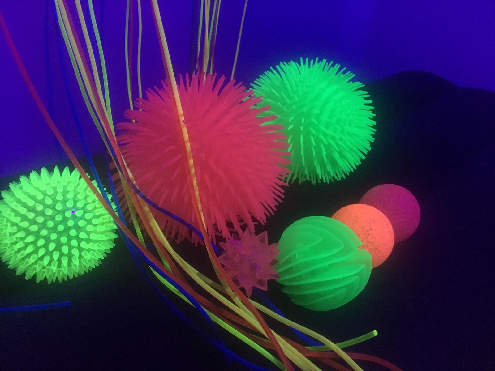 Ultravioletti e Luminescenti